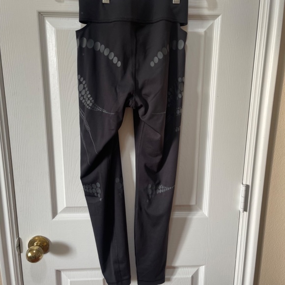 Cardi B x Reebok Black Leggings Size Small - Picture 4 of 4
